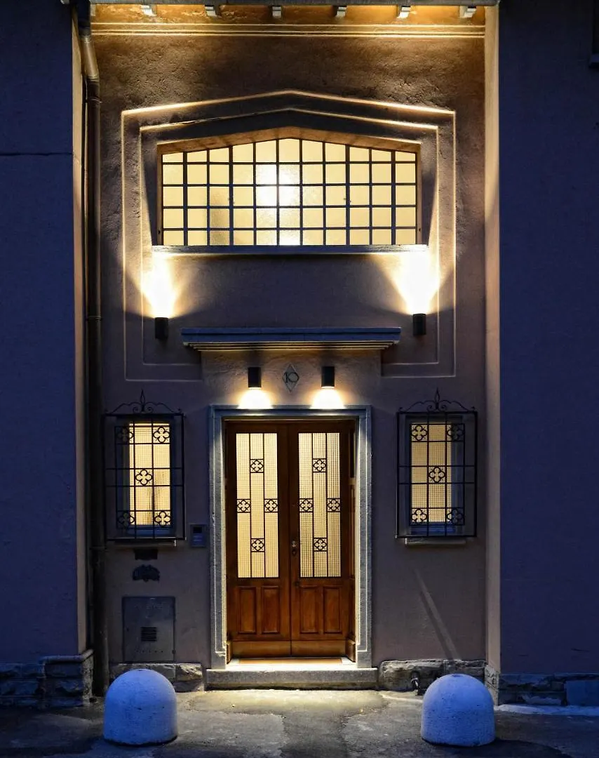 Le Stanze Del Lago Suites & Pool Como Guest house