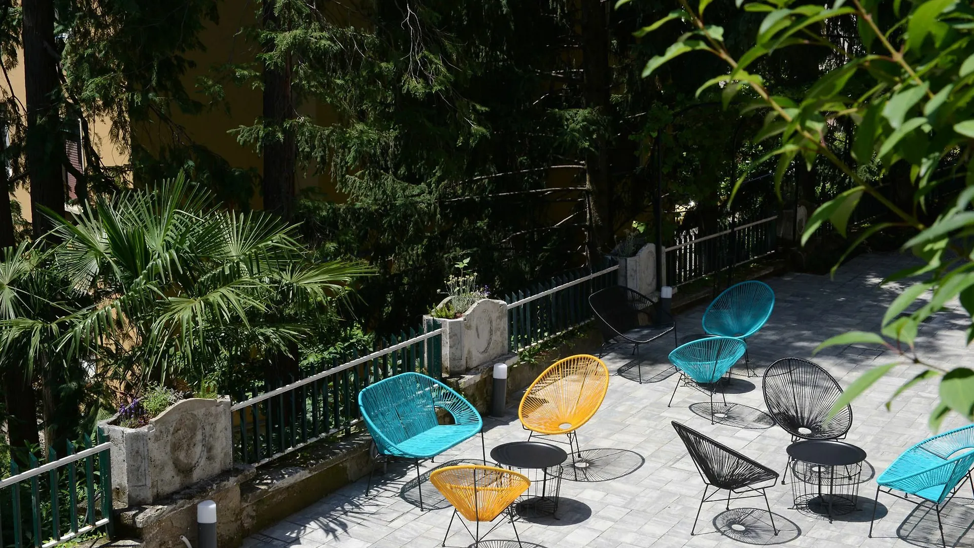 Guest house Le Stanze Del Lago Suites & Pool Como