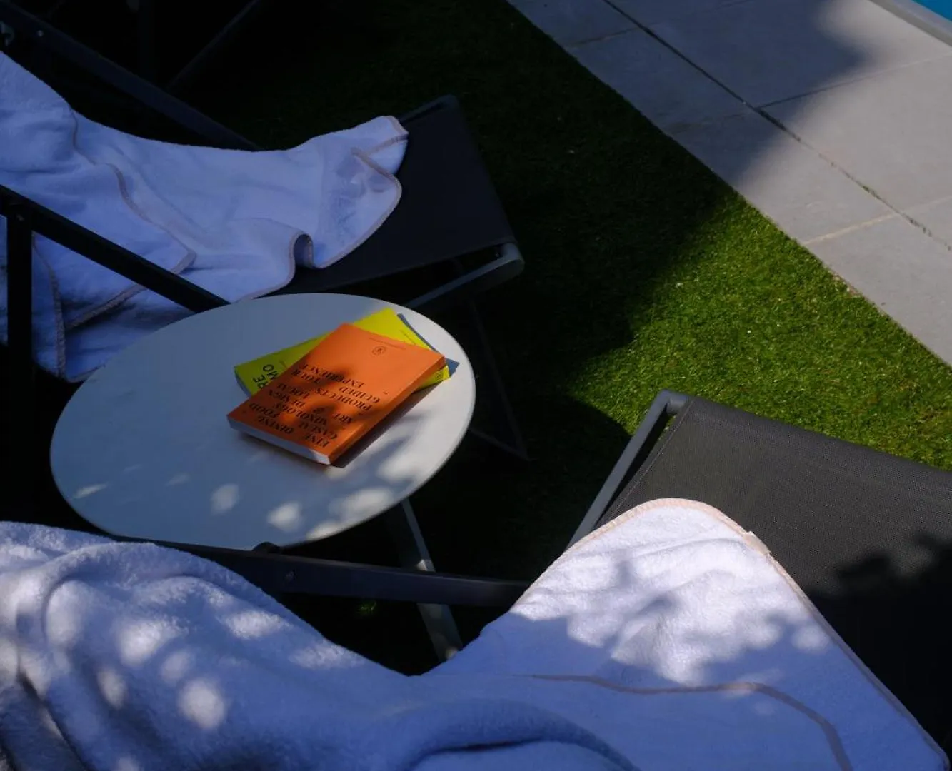 Le Stanze Del Lago Suites & Pool Como Pensjonat