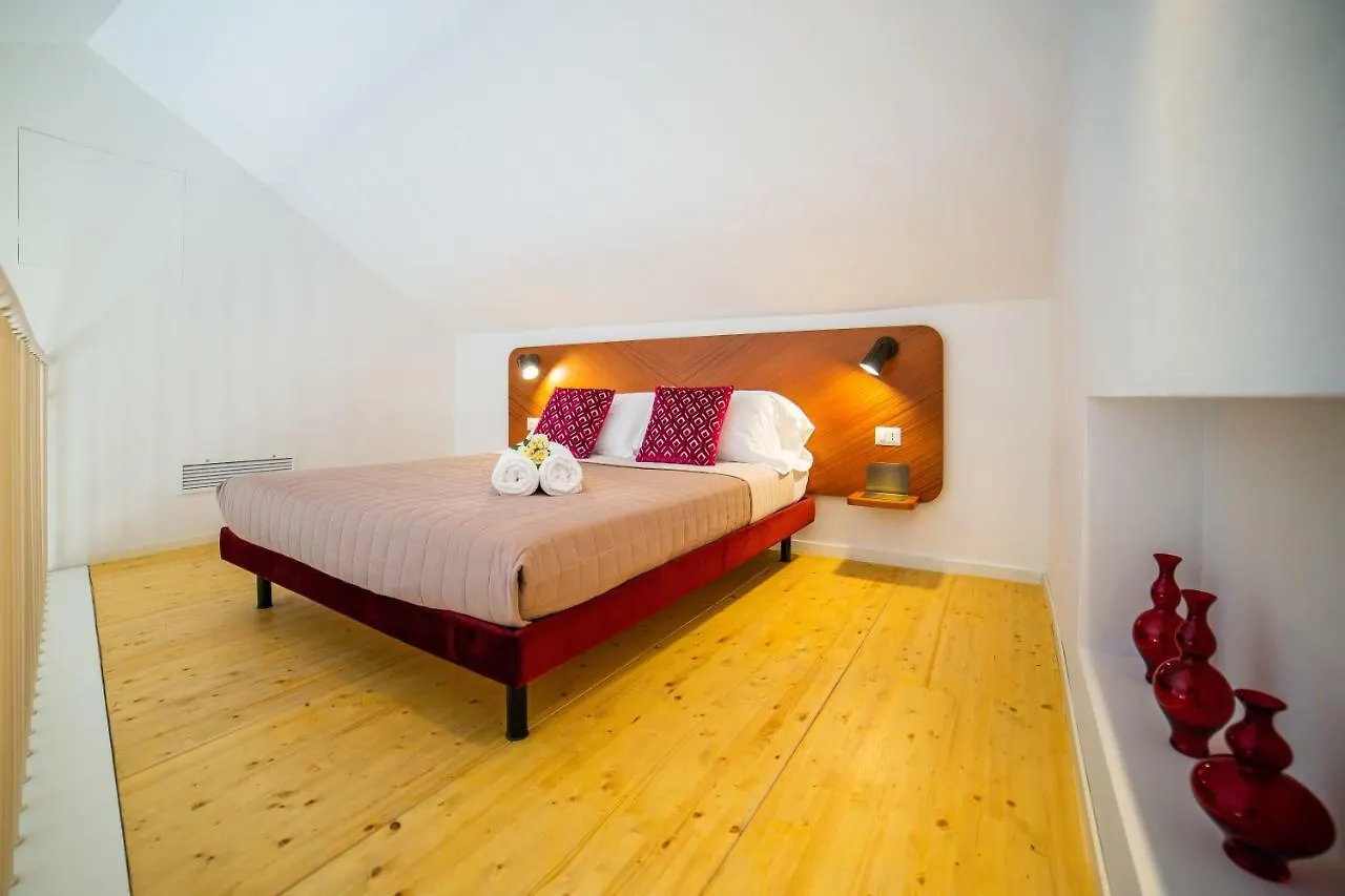 Le Stanze Del Lago Suites & Pool Como Pensjonat