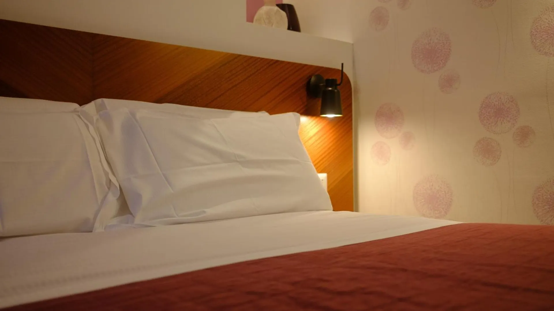 קומו Le Stanze Del Lago Suites & Pool בית הארחה